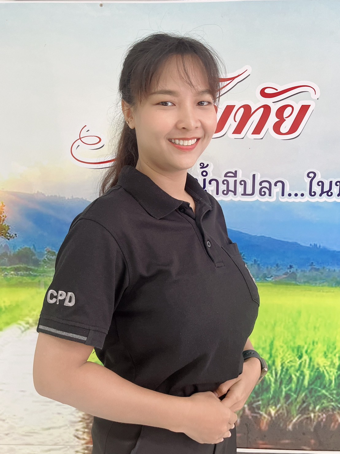 นางสาวสุดารัตน์  ฝ้ายอิ่ม