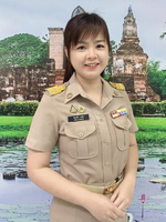 นางปิยะฉัตร ช่วยเจริญ