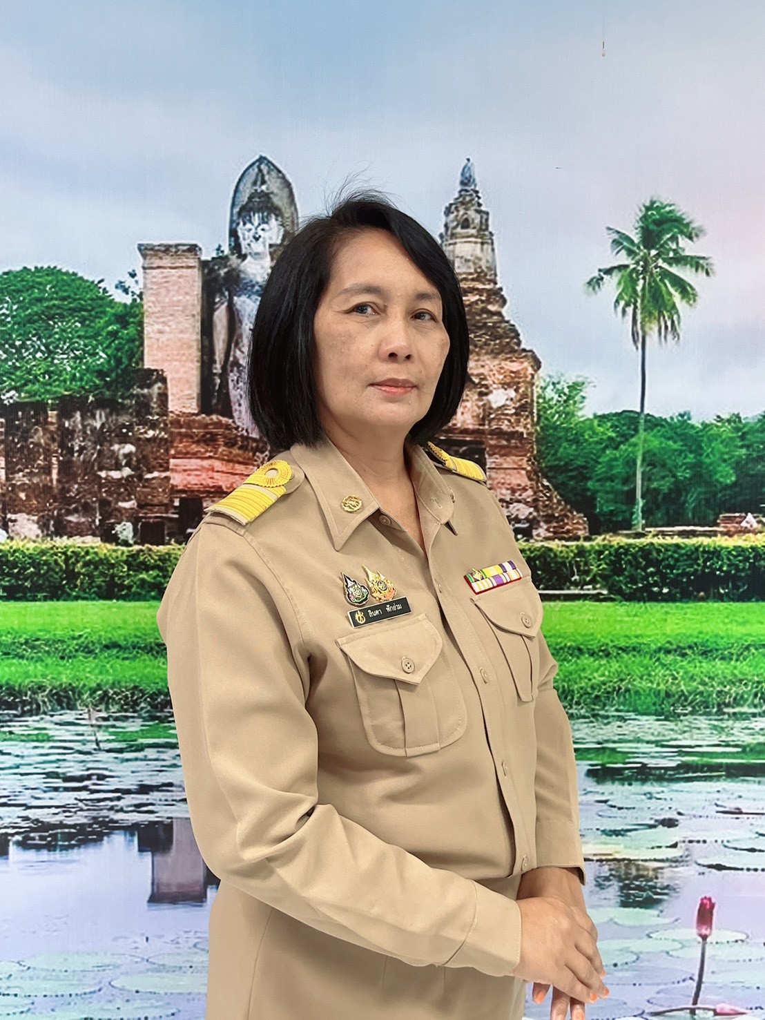 นางสาวลินดา ฟักอ่วม