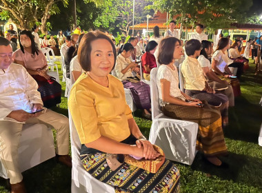 ร่วมพิธีทำบุญตักบาตรรับอรุณแห่งความสุขเริ่มต้นงานลอยกระทงเผาเทียนเล่นไฟ ประจำปี 2566&quot; ... พารามิเตอร์รูปภาพ 5