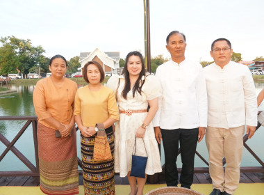 ร่วมพิธีทำบุญตักบาตรรับอรุณแห่งความสุขเริ่มต้นงานลอยกระทงเผาเทียนเล่นไฟ ประจำปี 2566&quot; ... พารามิเตอร์รูปภาพ 8