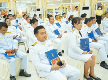 จังหวัดสุโขทัยจัดพิธีมอบหนังสือพระราชทานสารานุกรมไทยสำหรับเยาวชน เล่มที่ 43 ฉบับพระราชทาน ให้แก่โรงเรียนในพื้นที่เพื่อใช้ในการศึกษา ... พารามิเตอร์รูปภาพ 6