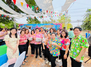 พิธีรดน้ำดำหัวผู้ว่าราชการจังหวัดสุโขทัย เนื่องในกิจกรรม ... พารามิเตอร์รูปภาพ 6