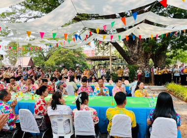 พิธีรดน้ำดำหัวผู้ว่าราชการจังหวัดสุโขทัย เนื่องในกิจกรรม ... พารามิเตอร์รูปภาพ 8