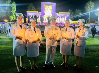 เข้าร่วมพิธีถวายเครื่องราชสักการะและวางพานพุ่ม ... พารามิเตอร์รูปภาพ 6