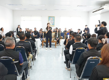 รัฐมนตรีช่วยกระทรวงเกษตรและสหกรณ์ (นางสาวปิยะรัฐชย์ ... พารามิเตอร์รูปภาพ 4