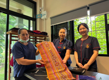 ติดตามผลการดำเนินโครงการส่งเสริมและพัฒนาสินค้าเกษตรอัตลักษณ์พื้นถิ่น และโครงการพัฒนาผลิตภัณฑ์ชุมชนของสถาบันเกษตรกรและสมาชิกในเขตพื้นที่อำเภอศรีสัชนาลัย จังหวัดสุขโขทัย ... พารามิเตอร์รูปภาพ 1